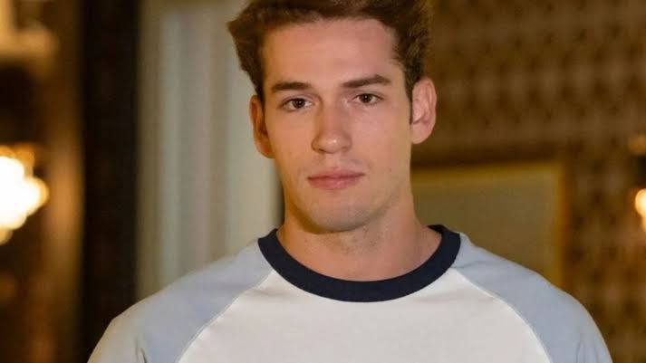 Pietro Antonelli estreia na novela Quem ama cuida: novo ator